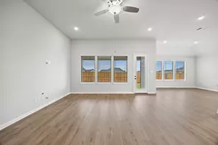 1507 Red Clover Ave, Van Alstyne, TX 75495 - Photo 7