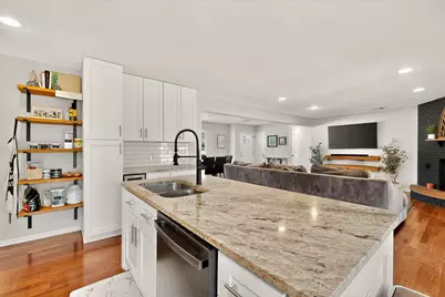 766 S Manus Drive, Dallas, TX 75224 - Photo 5