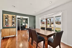 766 S Manus Dr, Dallas, TX 75224 - Photo 7