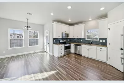 704 E Jefferson Street, Waxahachie, TX 75165 - Photo 9