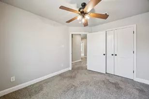 704 E Jefferson St, Waxahachie, TX 75165 - Photo 21