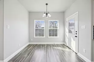 704 E Jefferson St, Waxahachie, TX 75165 - Photo 5