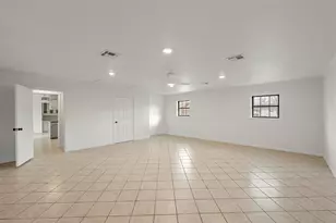 608 S Colorado St, Whitney, TX 76692 - Photo 15