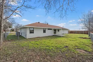 608 S Colorado St, Whitney, TX 76692 - Photo 23