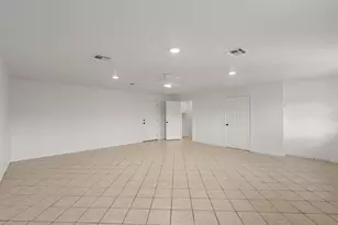 608 S Colorado St, Whitney, TX 76692 - Photo 17