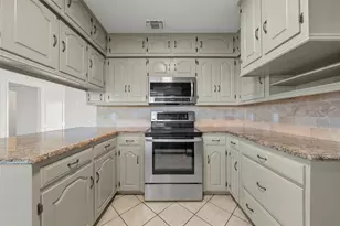 608 S Colorado St, Whitney, TX 76692 - Photo 13