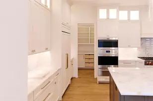 10930 Beauty Ln, Dallas, TX 75229 - Photo 7