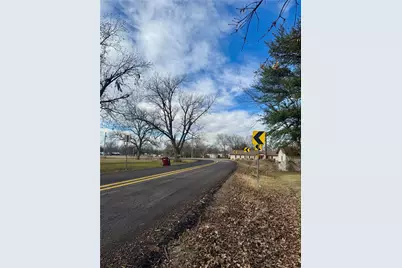 367 5th Street, Deport, TX 75435 - Photo 15