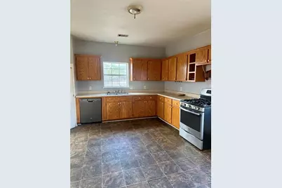 367 5th Street, Deport, TX 75435 - Photo 5