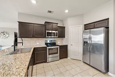 9313 Herringbone Drive, Fort Worth, TX 76131 - Photo 17