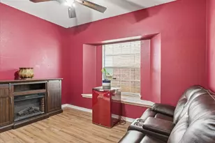 11200 Whispering Brook Ln, Fort Worth, TX 76140 - Photo 19