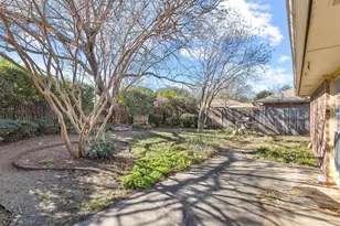 1534 Gunnison Trail, Lewisville, TX 75077 - Photo 33