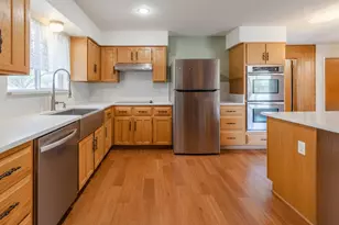 215 N Casa Grande Cir, Duncanville, TX 75116 - Photo 13