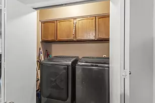 1402 S Carrier Pkwy, Grand Prairie, TX 75051 - Photo 15