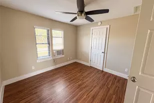 412 W Beech St, Celina, TX 75009 - Photo 9