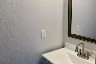 12818 Midway Rd, Dallas, TX 75244 - Photo 9