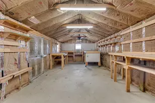 405 Arbor Lawn Dr, Burleson, TX 76028 - Photo 23