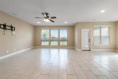 1012 Granger Drive, McKinney, TX 75071 - Photo 7