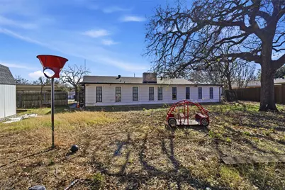 2105 W Shady Grove Road, Irving, TX 75060 - Photo 21