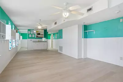 2105 W Shady Grove Road, Irving, TX 75060 - Photo 13