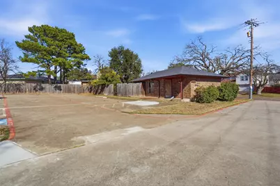 2105 W Shady Grove Road, Irving, TX 75060 - Photo 5