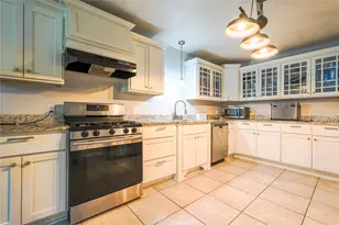 200 W Greenbriar St, Robinson, TX 76706 - Photo 7