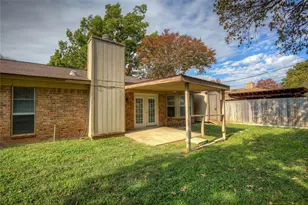 2717 Lucas Dr, Arlington, TX 76015 - Photo 37