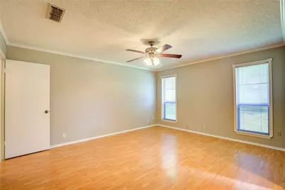 2717 Lucas Drive, Arlington, TX 76015 - Photo 17