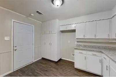 2321 Carten Street, Fort Worth, TX 76112 - Photo 13