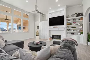 505 Beacon Hill Dr, Coppell, TX 75019 - Photo 5