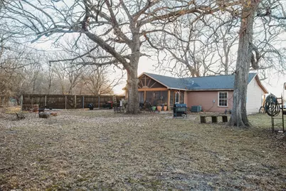 6078 E Line Road, Whitewright, TX 75491 - Photo 7