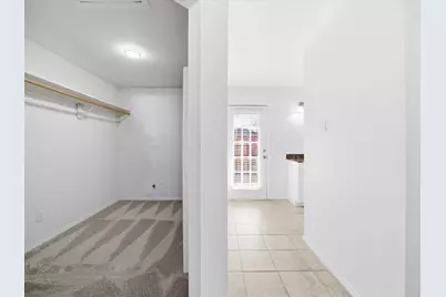 3838 Crestpark Drive, Farmers Branch, TX 75244 - Photo 35