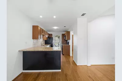 3838 Crestpark Drive, Farmers Branch, TX 75244 - Photo 19