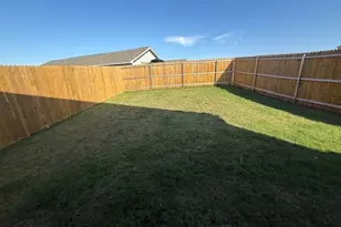 6825 Sunbeam Cir, Princeton, TX 75407 - Photo 19