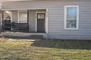 918 S Maxey St, Sherman, TX 75090 - Photo 1