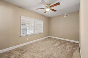 904 Treasure Rd, Garland, TX 75041 - Photo 23
