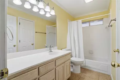 1312 Crows Nest Court, Azle, TX 76020 - Photo 11