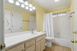 1312 Crows Nest Ct, Azle, TX 76020 - Photo 11