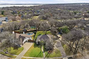 1312 Crows Nest Ct, Azle, TX 76020 - Photo 35