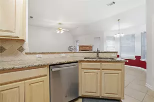 1312 Crows Nest Ct, Azle, TX 76020 - Photo 21