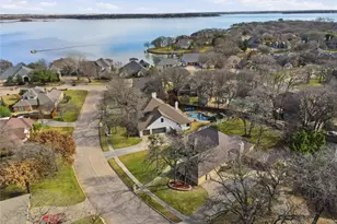 1312 Crows Nest Ct, Azle, TX 76020 - Photo 7