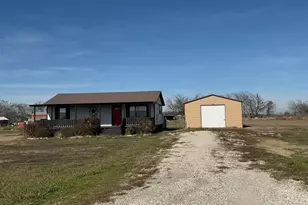 19491 County Rd 649, Farmersville, TX 75442 - Photo 1