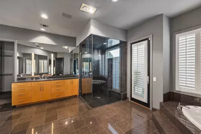 1108 Shady Oaks Lane, Westover Hills, TX 76107 - Photo 17