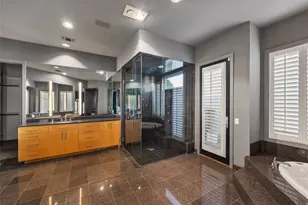 1108 Shady Oaks Ln, Westover Hills, TX 76107 - Photo 17