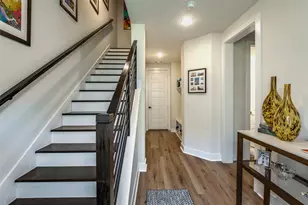 1053 Manacor Ln, Dallas, TX 75212 - Photo 3