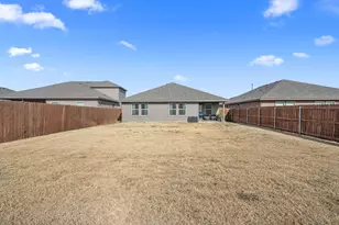 709 Mount Vis Ln, Fort Worth, TX 76131 - Photo 25