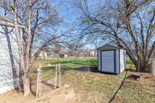 1157 Elm St, Abilene, TX 79602 - Photo 25