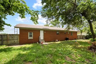229 Bois D Arc St, Canton, TX 75103 - Photo 17