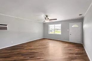 229 Bois D Arc St, Canton, TX 75103 - Photo 5