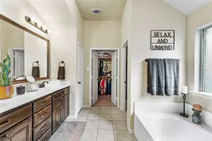 5857 Pearl Oyster Ln, Fort Worth, TX 76179 - Photo 19